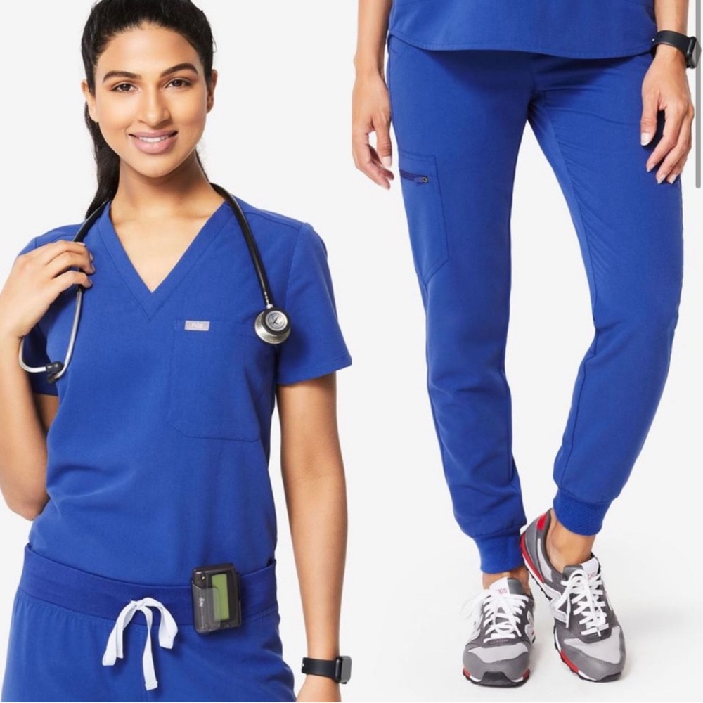 Figs Winning Blue Scrub Set